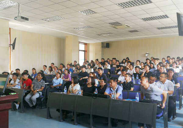 集团应邀在山东外贸职业学院召开专场招聘会